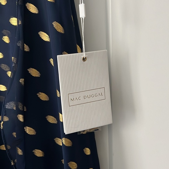 Mac Duggal NWT Navy and Gold Evening Gown - Picture 4 of 10